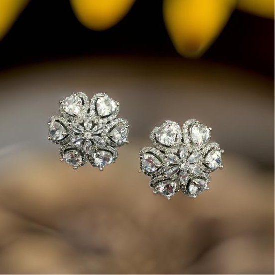 Beautiful Floweret Crystal Stud Earrings