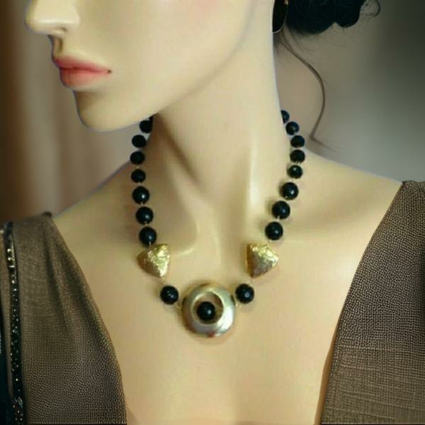 Bold Black Agates with Golden Circle Necklace