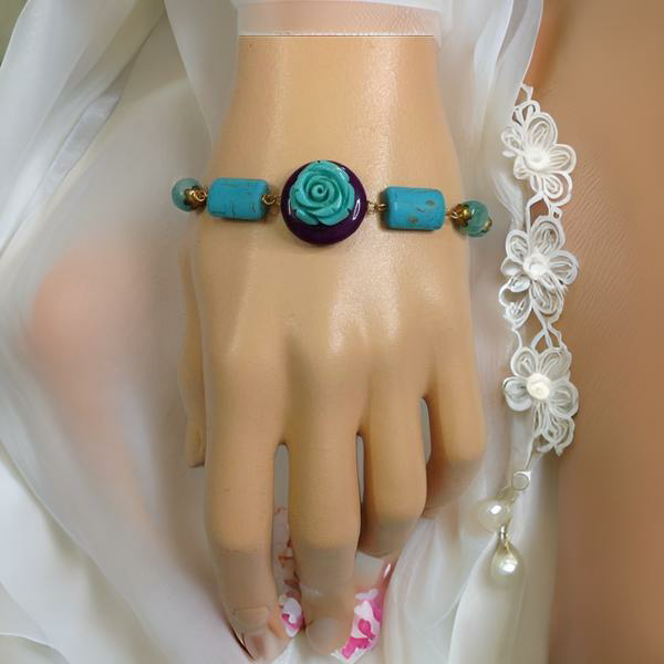 Tempting Turquoise Bracelet